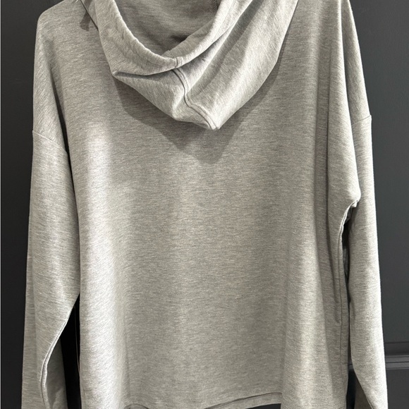 MAMA BEAR Pullover Hoodie size Medium - Picture 3 of 3